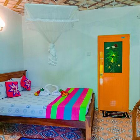Chanaka Holiday Inn Sigirîya Extérieur photo