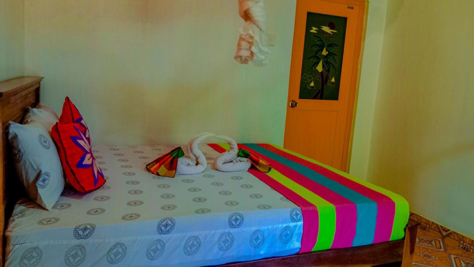 Chanaka Holiday Inn Sigirîya Extérieur photo