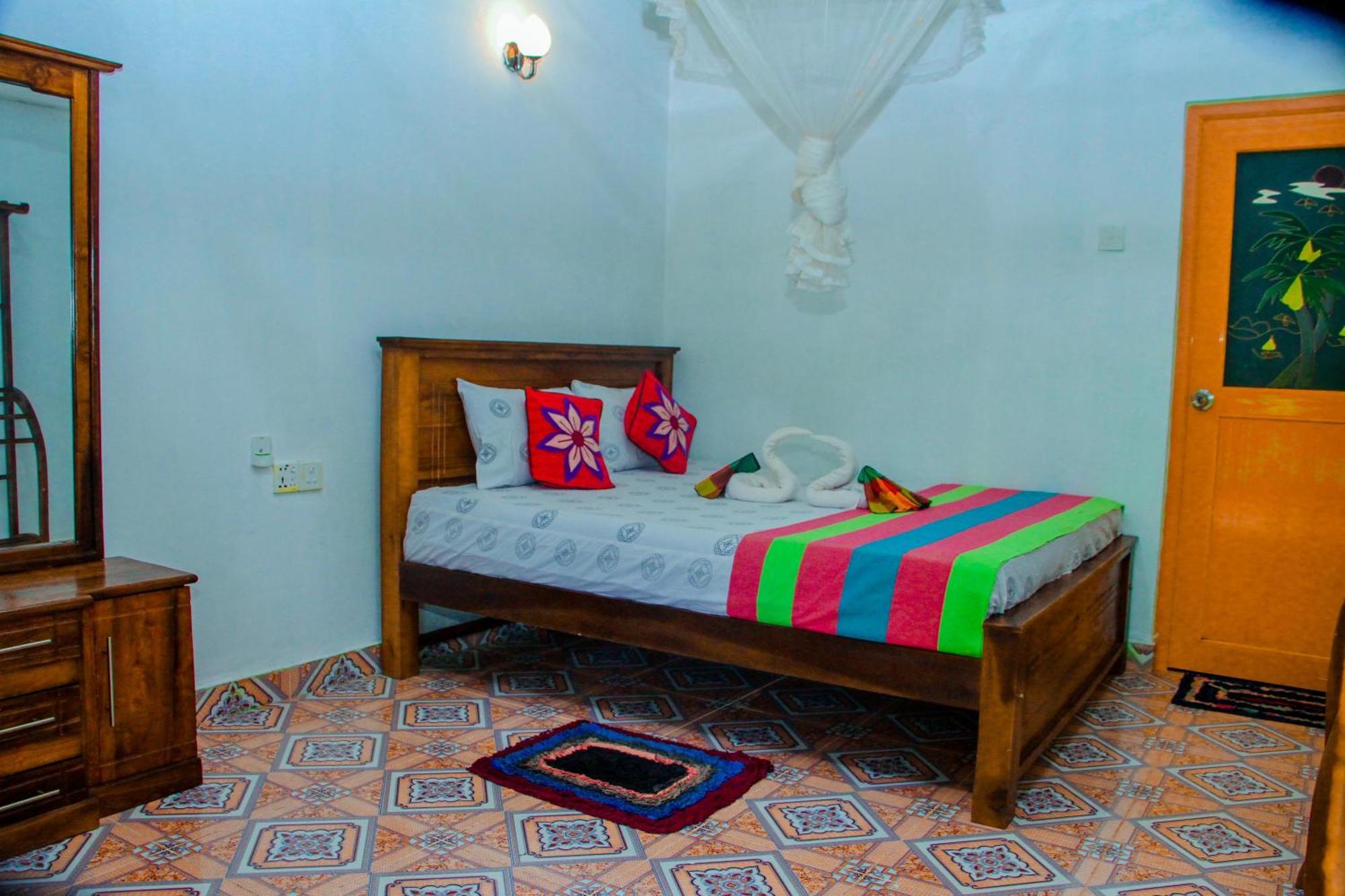 Chanaka Holiday Inn Sigirîya Extérieur photo