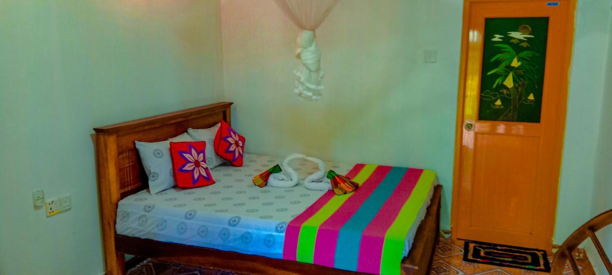 Chanaka Holiday Inn Sigirîya Extérieur photo